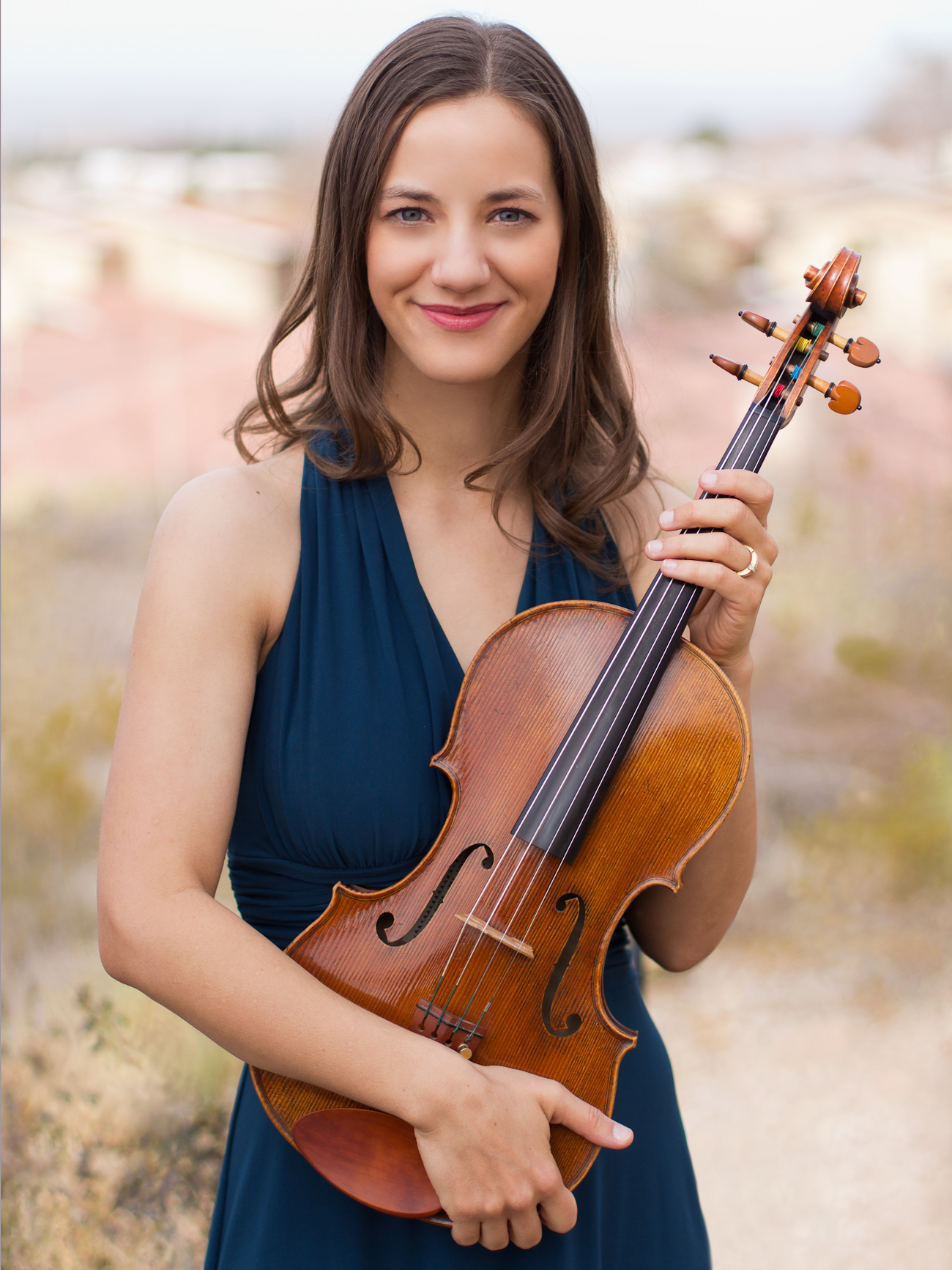 2_121223_Isaac_305a_2_crop9x12