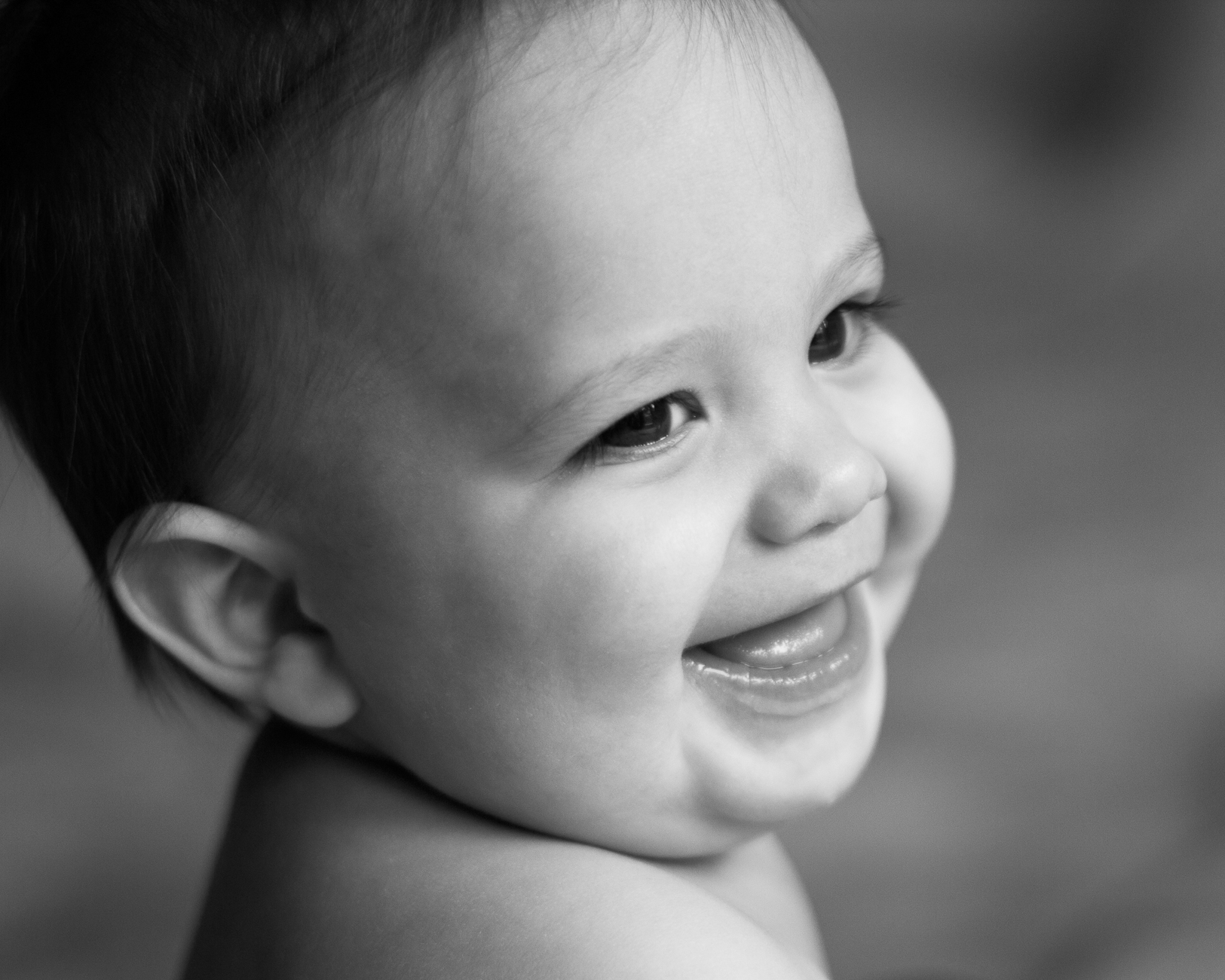 3_121223_Isaac_209_crop8x10